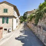 Rent 3 bedroom apartment of 70 m² in Assisi