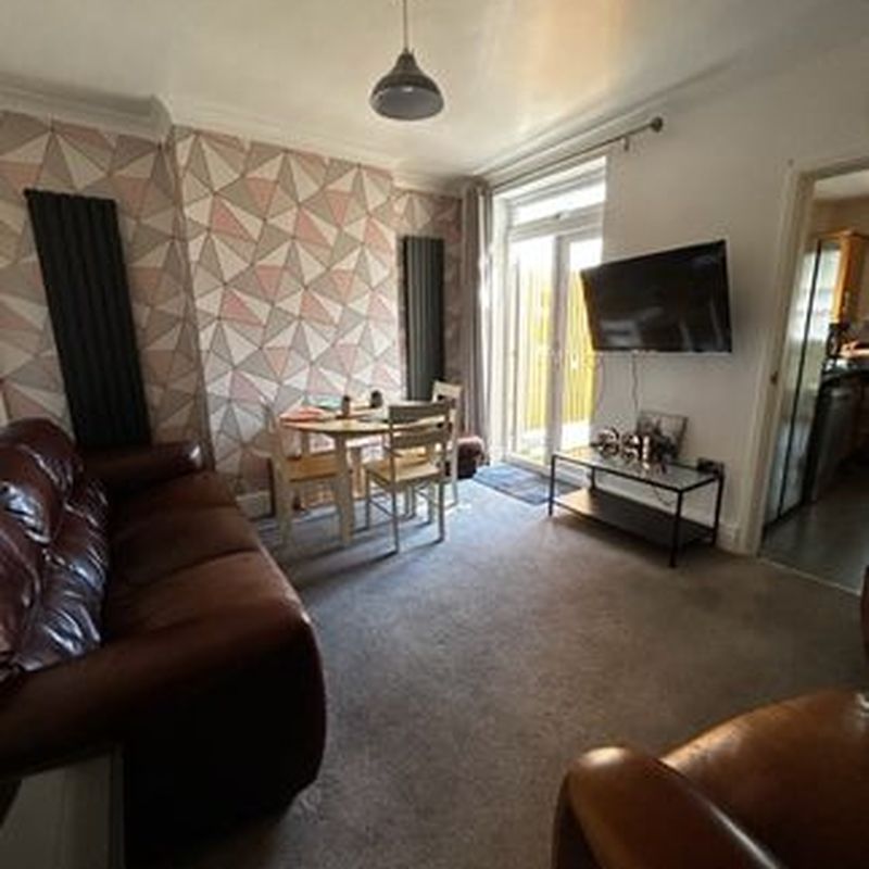 Terraced house to rent in Weston Road, Gloucester GL1