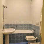 Affitto 4 camera appartamento di 85 m² in Firenze