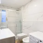 Rent 1 bedroom apartment of 55 m² in milan