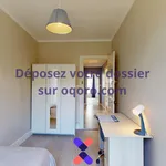 Appartement de 9 m² avec 4 chambre(s) en location à Saint-Étienne