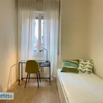 Rent 3 bedroom apartment of 90 m² in Milan