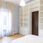 Rent a room in rome