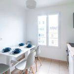 Rent 1 bedroom apartment of 23 m² in Saint-Denis