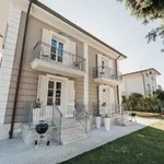 Single family villa, good condition, 120 m², Città Giardino, Viareggio