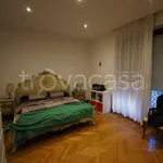 Rent 5 bedroom apartment of 180 m² in Turin