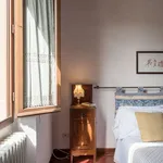 Rent 1 bedroom apartment of 40 m² in Florence