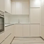 Alquilo 2 dormitorio apartamento de 592 m² en Barcelona