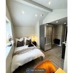 Rent a room in Salford