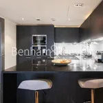 Rent 2 bedroom apartment of 71 m² in London