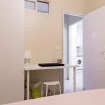 Rent 5 bedroom apartment in Lisbon