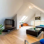 Miete 4 Schlafzimmer wohnung von 128 m² in Düsseldorf