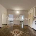 Rent 5 bedroom apartment of 130 m² in Genoa