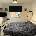 Rent 3 bedroom house in East Midlands