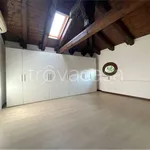 Rent 3 bedroom house of 100 m² in Venezia