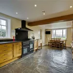 Rent 6 bedroom house in South East England