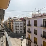 Alquilo 4 dormitorio apartamento de 103 m² en Valencia