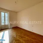 Affitto 4 camera appartamento di 216 m² in Milan