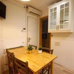 Rent 3 bedroom apartment of 10 m² in Barcelona