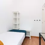 Rent a room of 85 m² in barcelona