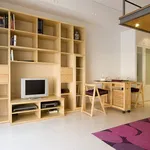 Rent 1 bedroom apartment of 40 m² in Barcelona