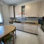 Rent 5 bedroom apartment of 120 m² in Cento