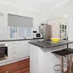 Rent 3 bedroom house in Redcliffe