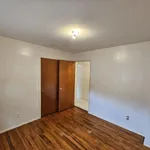 Rent 2 bedroom apartment in Staten Island