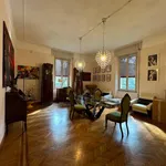 Rent 5 bedroom apartment of 300 m² in Parma