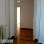 Rent 4 bedroom apartment of 126 m² in Milan