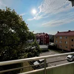 Rent 3 rooms apartment of 77 m² in Katrineholm