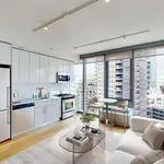 Rent 2 bedroom apartment in Manhattan