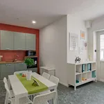 Rent a room in milan