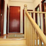 Rent 5 bedroom house of 258 m² in Valladolid