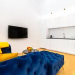 Rent 1 bedroom apartment of 484 m² in vienna