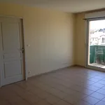 Rent 2 bedroom apartment of 44 m² in Rodez