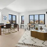 Rent 2 bedroom apartment of 98 m² in Brooklyn