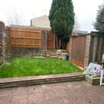 Rent 3 bedroom flat in East Of England