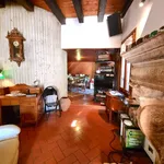 Rent 7 bedroom house of 289 m² in Sossano