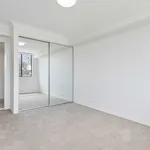 Rent 2 bedroom apartment in Neutral Bay