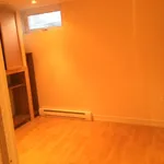 Rent 8 bedroom house of 132 m² in Montreal