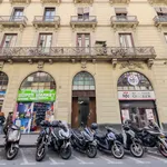 Rent a room of 187 m² in Barcelona