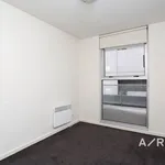 Rent 2 bedroom apartment in Footscray