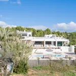 Rent 5 bedroom house in Ibiza