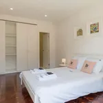 Rent 7 bedroom apartment in Porto