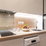 Rent 1 bedroom apartment of 44 m² in Valencia