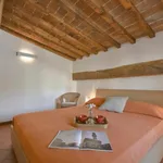 Rent 1 bedroom apartment in Florence