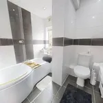 Rent 4 bedroom house in West Midlands