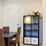 Rent 2 bedroom apartment in Porto