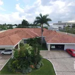 Rent 5 bedroom house of 1270 m² in Mérida